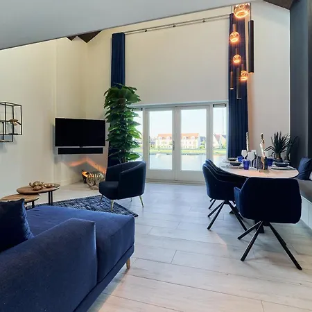 Luxury Waterfront Loft