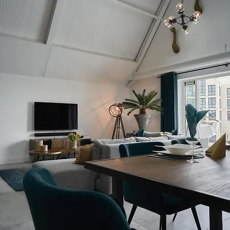 Luxury Waterfront Loft Harderwijk
