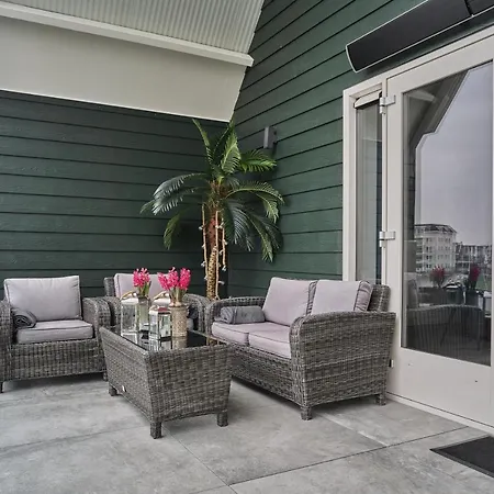 Casa de Férias Luxury Waterfront Loft *