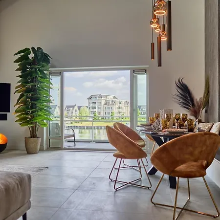 Luxury Waterfront Loft